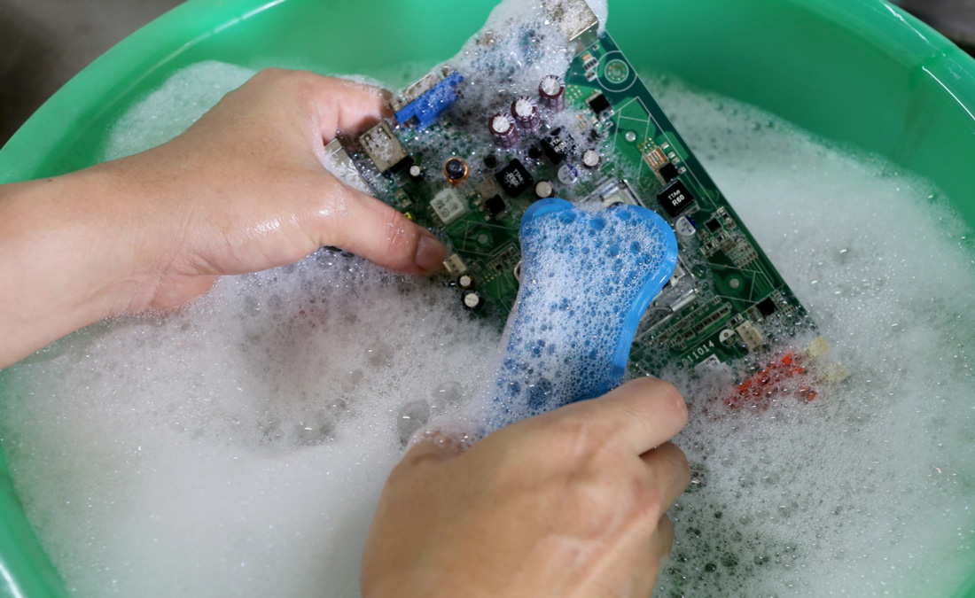 washing-motherboard